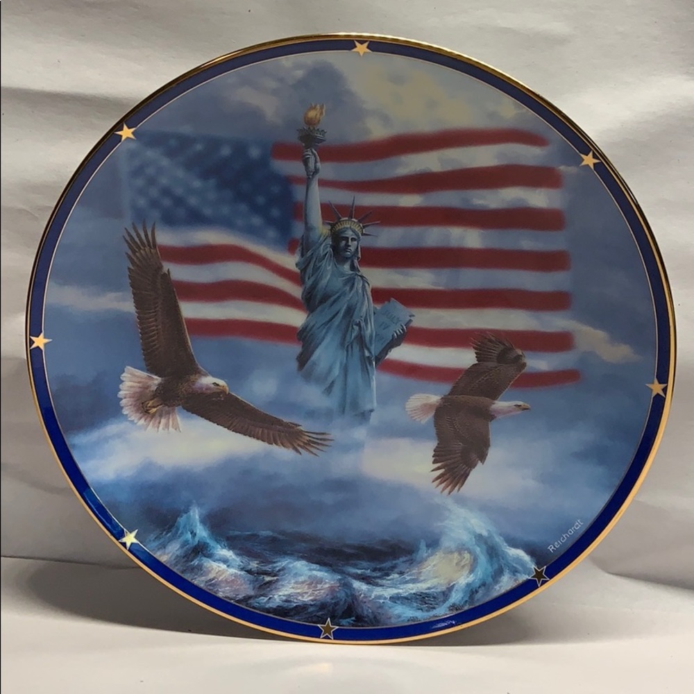 The Danbury Mint